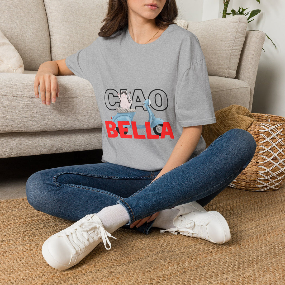 Ciao Bella Cat Graphic T-Shirt – Italian Travel & Retro Scooter Tee