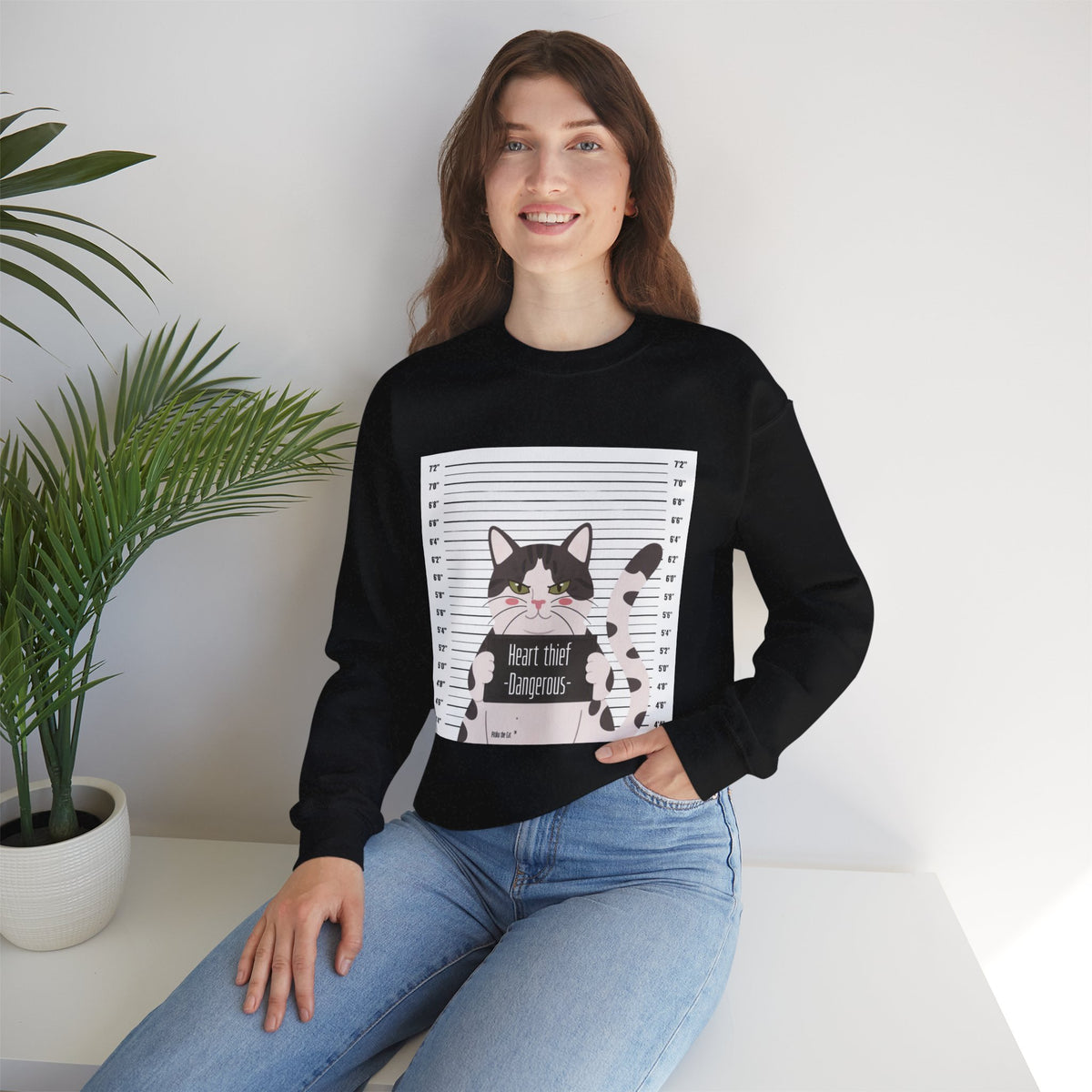 Heart Thief Cat Graphic Sweatshirt