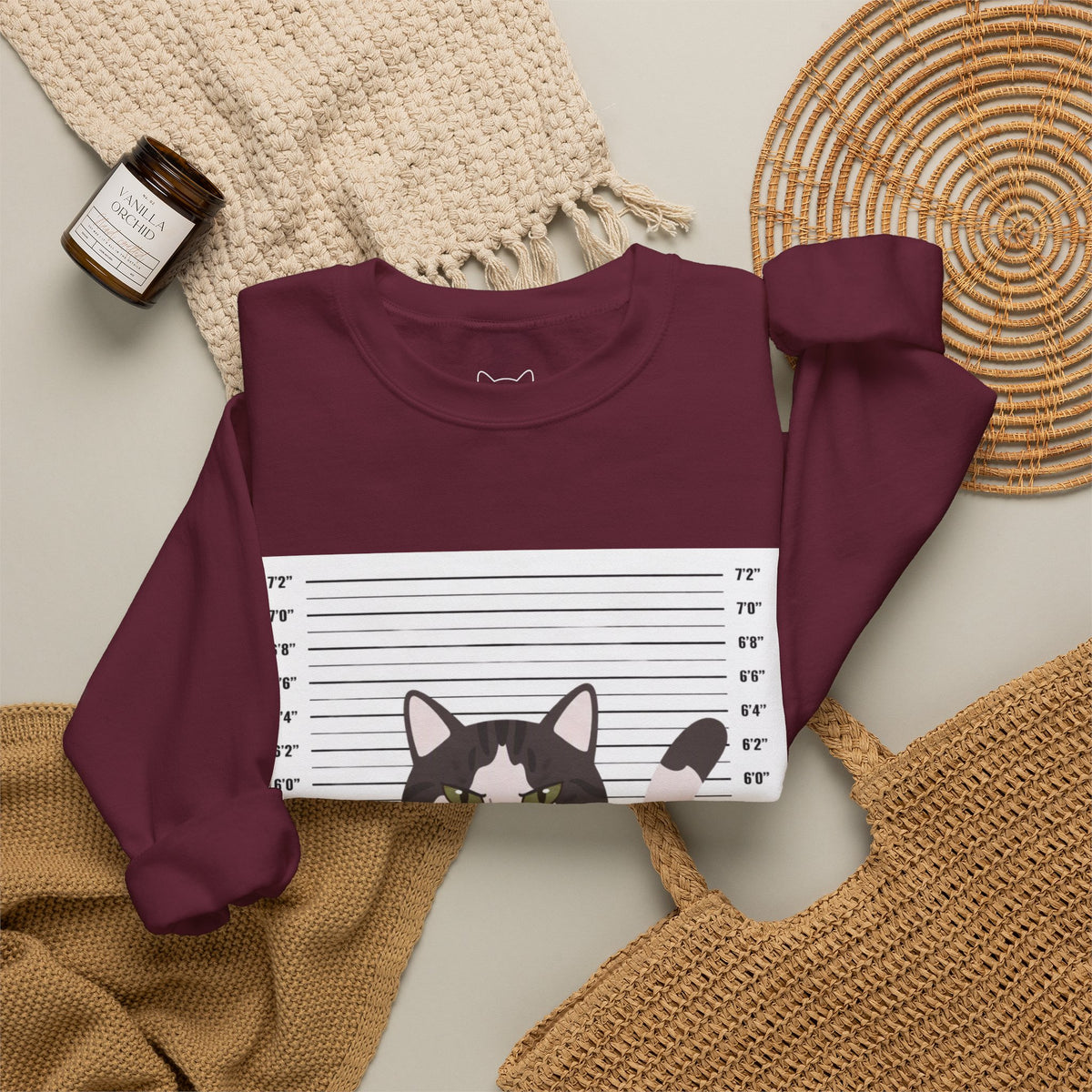 Heart Thief Cat Graphic Sweatshirt