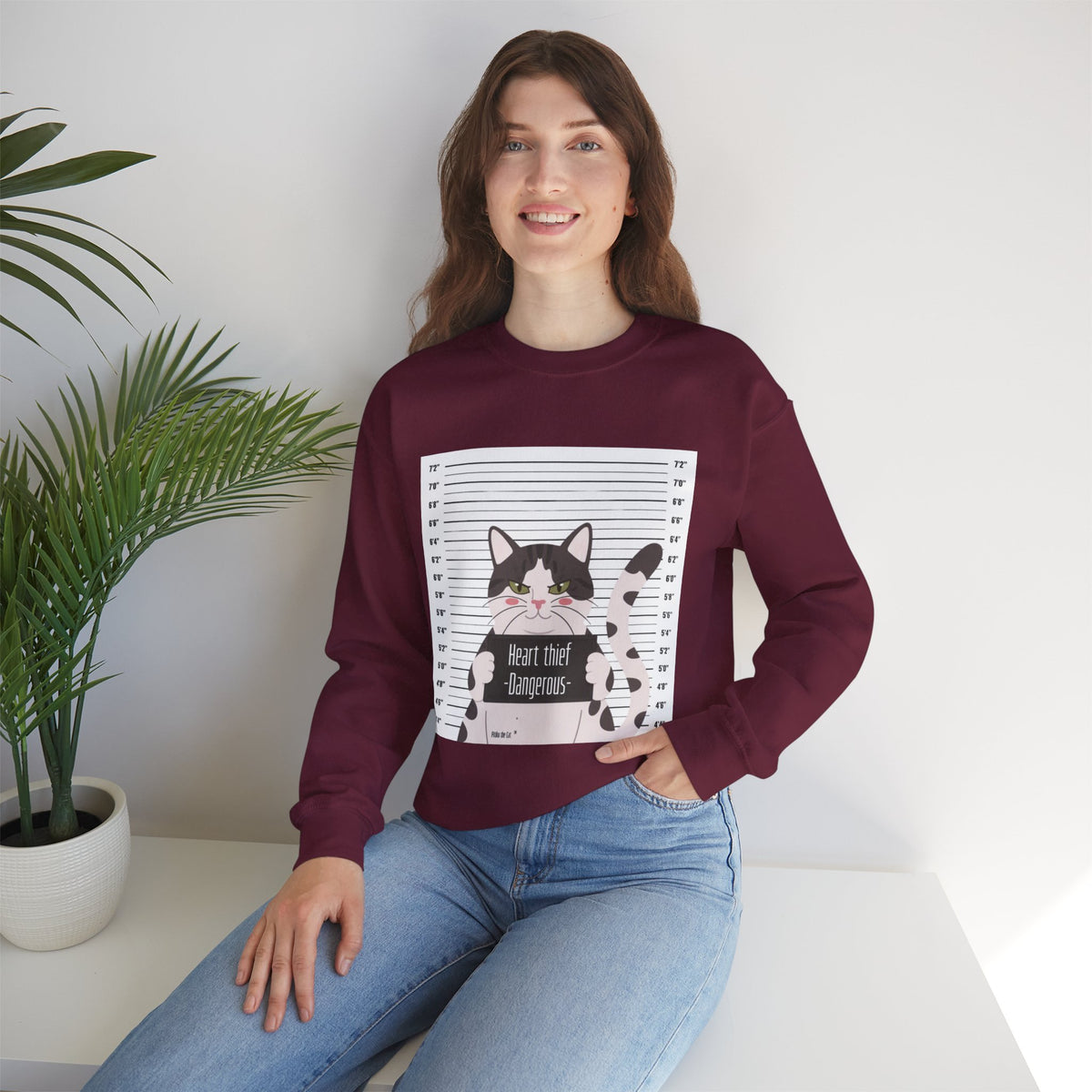 Heart Thief Cat Graphic Sweatshirt