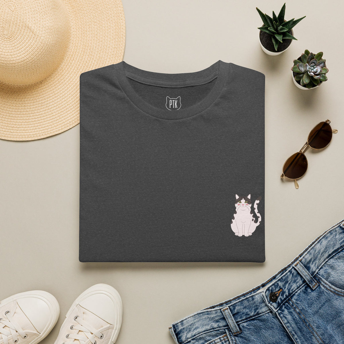 Cats Are My Favorite People T-Shirt