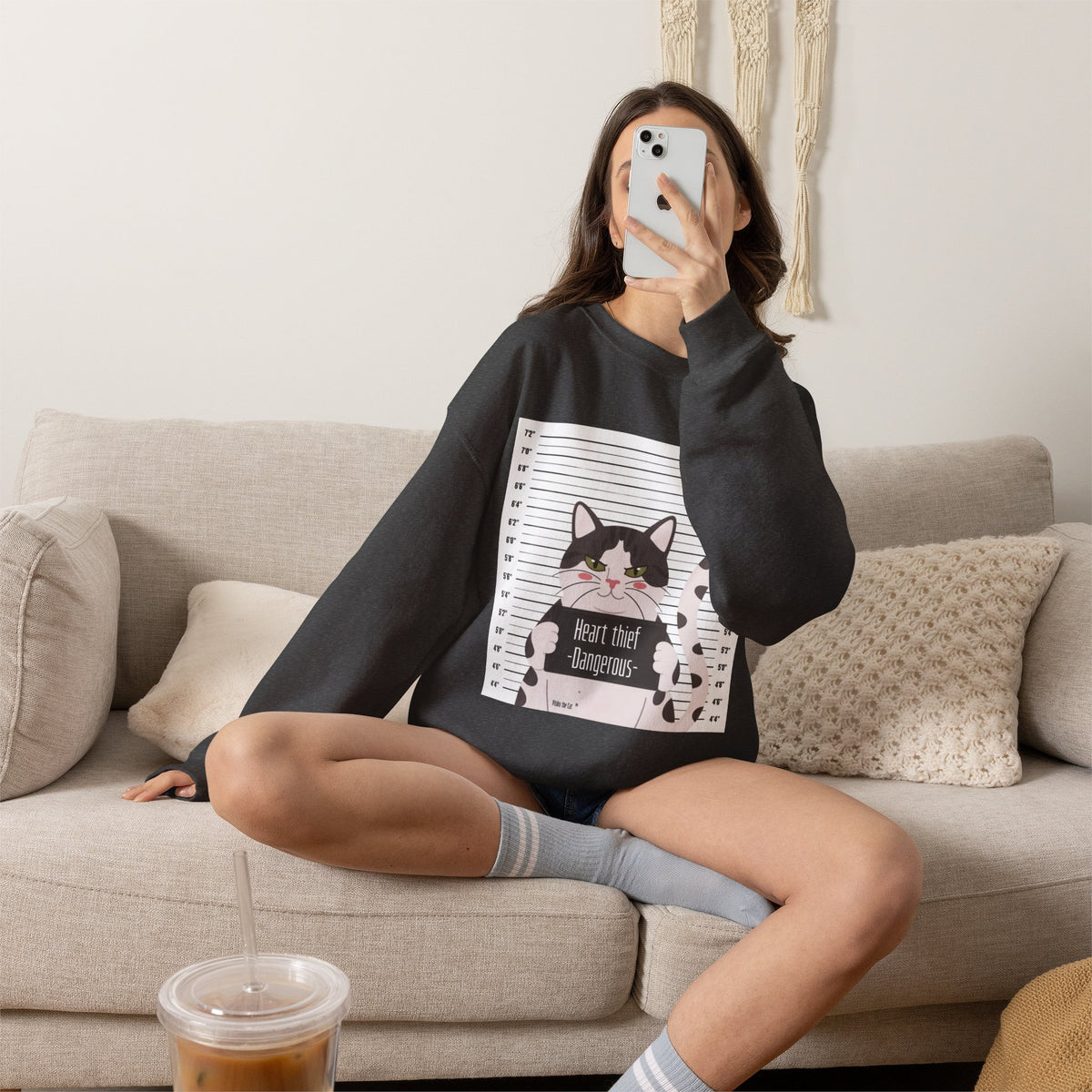 Heart Thief Cat Graphic Sweatshirt