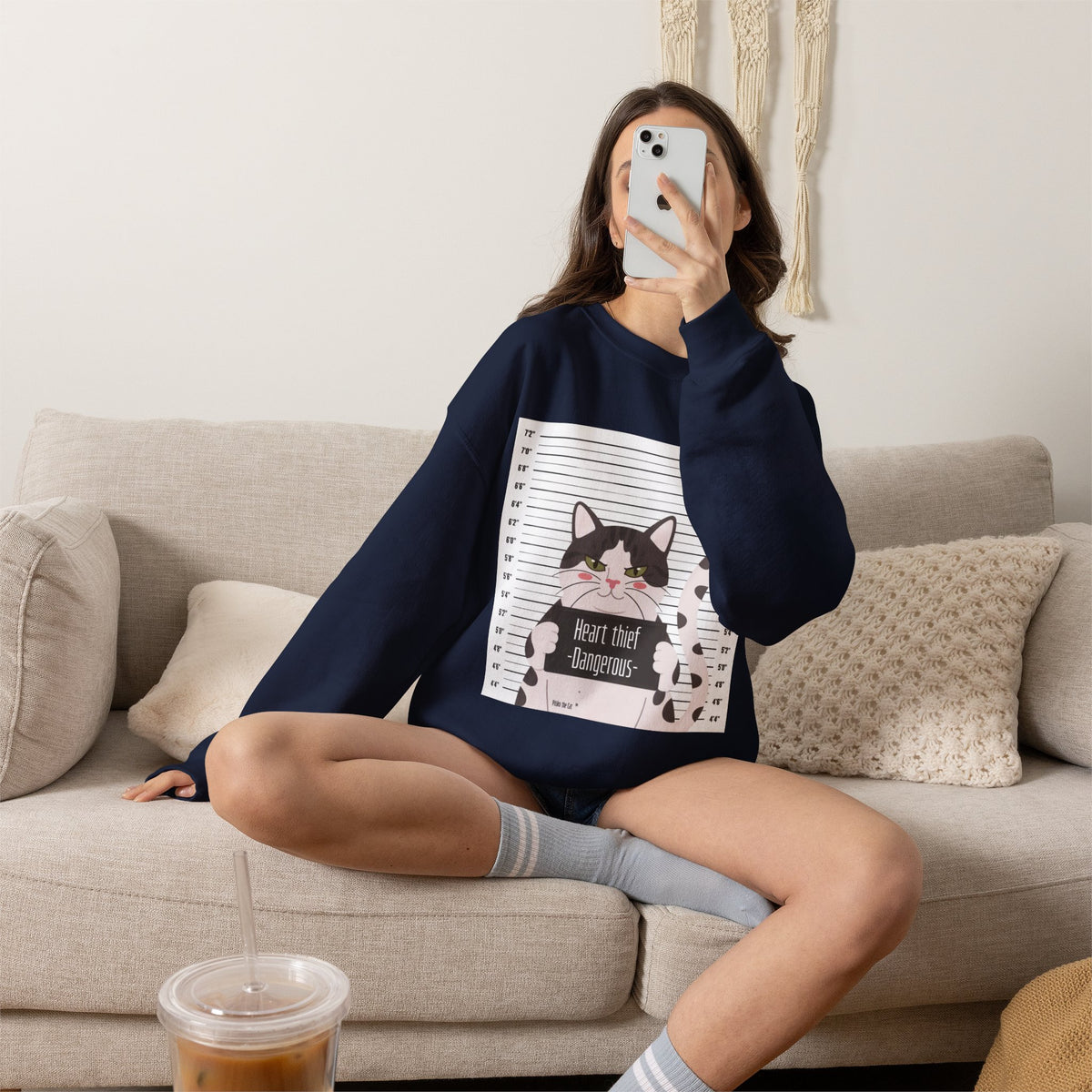 Heart Thief Cat Graphic Sweatshirt